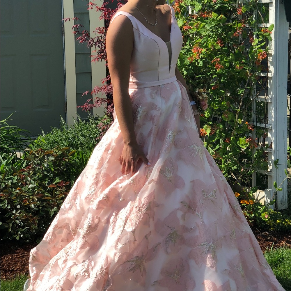 JOVANI PROM DRESS